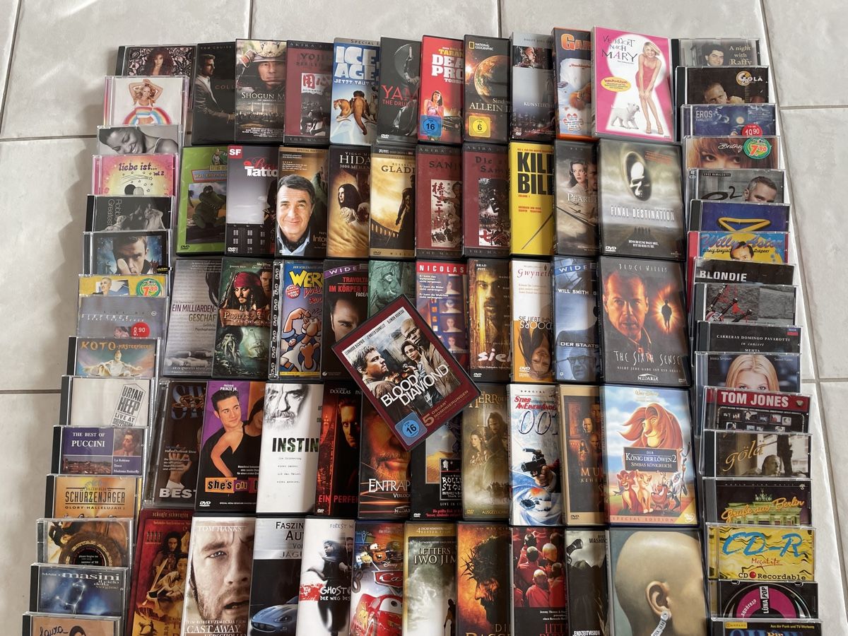 Tutti i DVDs: Verkaufe DVD / CD Sammlung – Usato da Lengnau AG venduto da Sayuri5 1