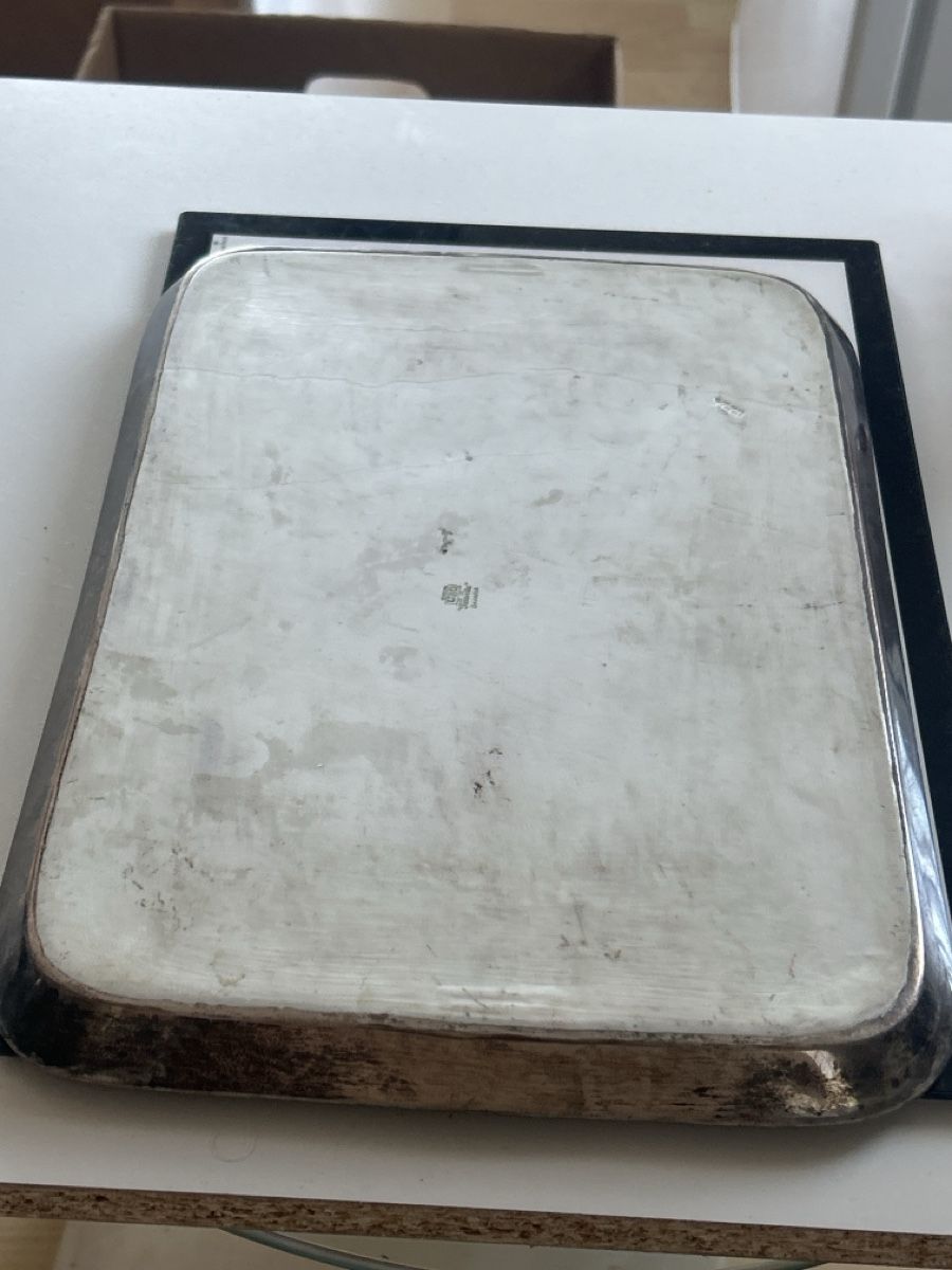 Piatti di portata: Tablett Metall Weiss mit Silberrand Antik(I7) – Usato da Neuenhof venduto da SchnaeppliAllerlei 1