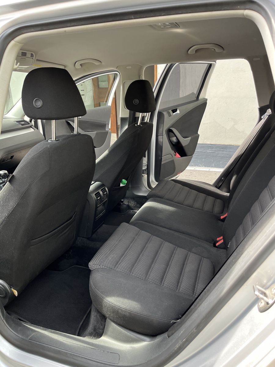 VW Autos: VW Passat Variant 2.0 TDI - 4x4 – Gebraucht aus Teufen AR von bel_pr9r 6