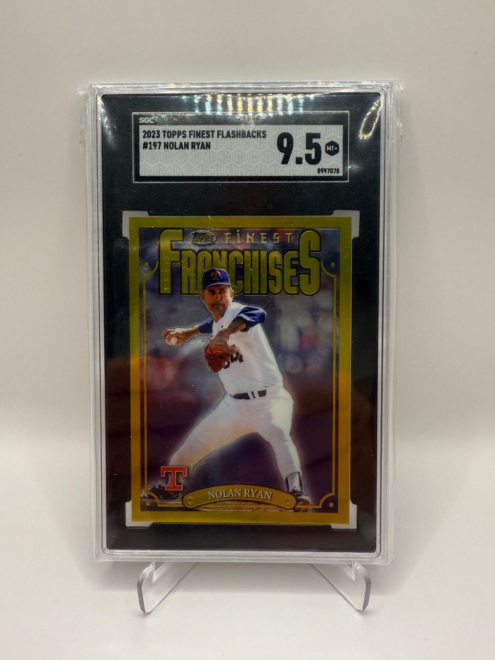 Topps Carte collezionabili: Nolan Ryan - #197 - 2023 -Topps Finest Flashbacks - 9.5 MT+ – Nuovo e nell'imballaggio originale da Dietikon venduto da gab_qz7y