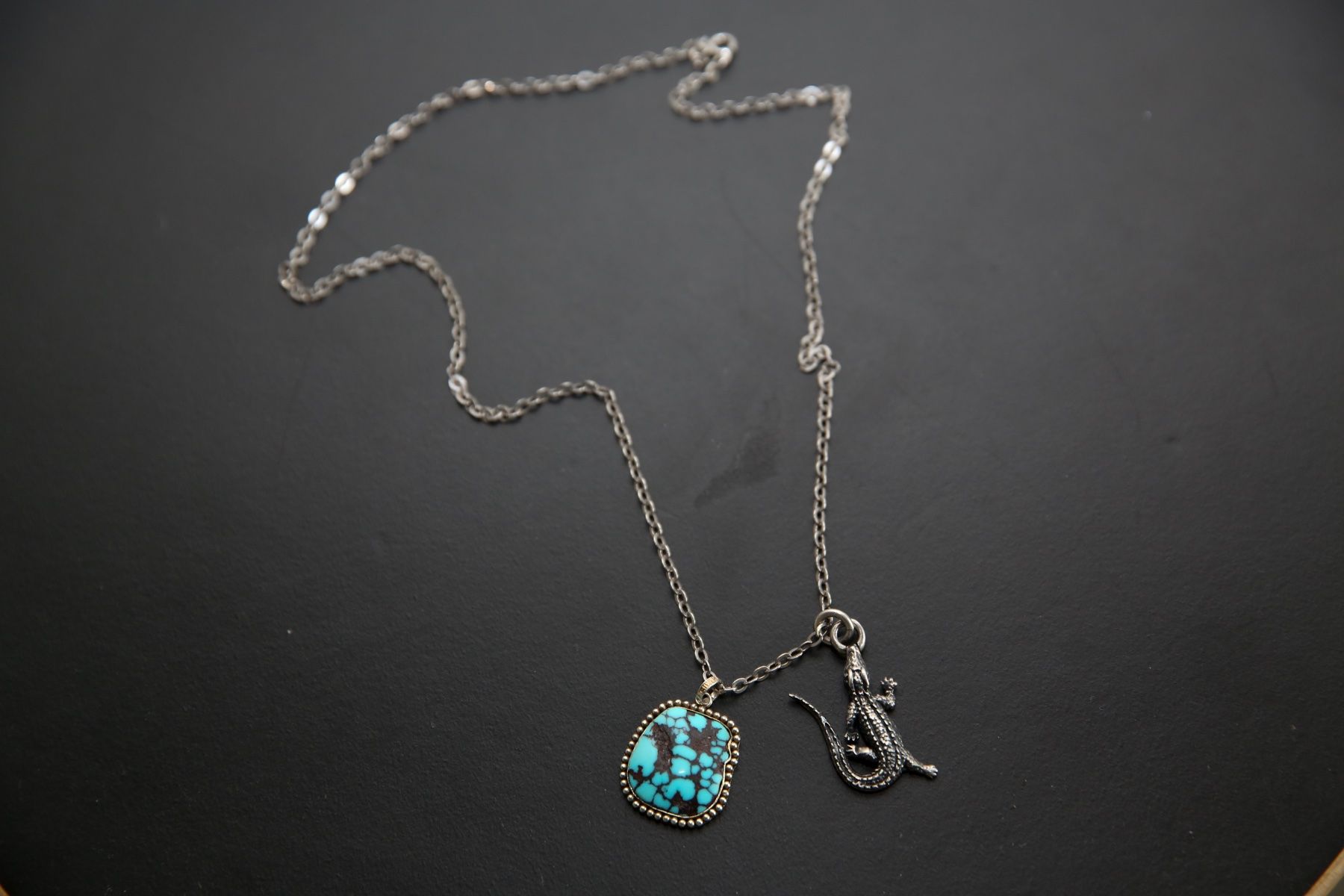 Ketten: vintage silver turquoise and croco chain – Gebraucht aus Zürich von considermichael