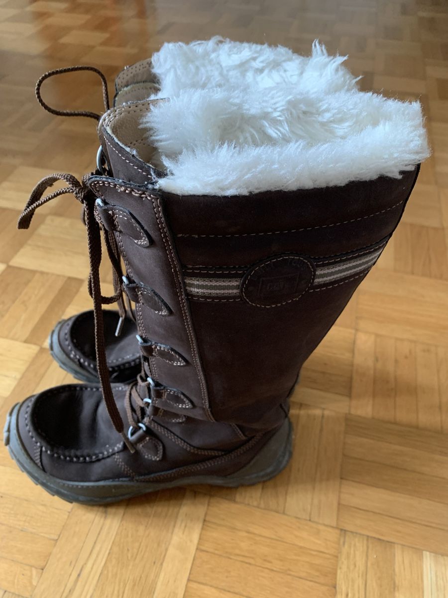 Caterpillar Scarpe da donna: Snowboot / Winterstiefel CAT Damen 40 – Usato da Urdorf venduto da lil_bw7r