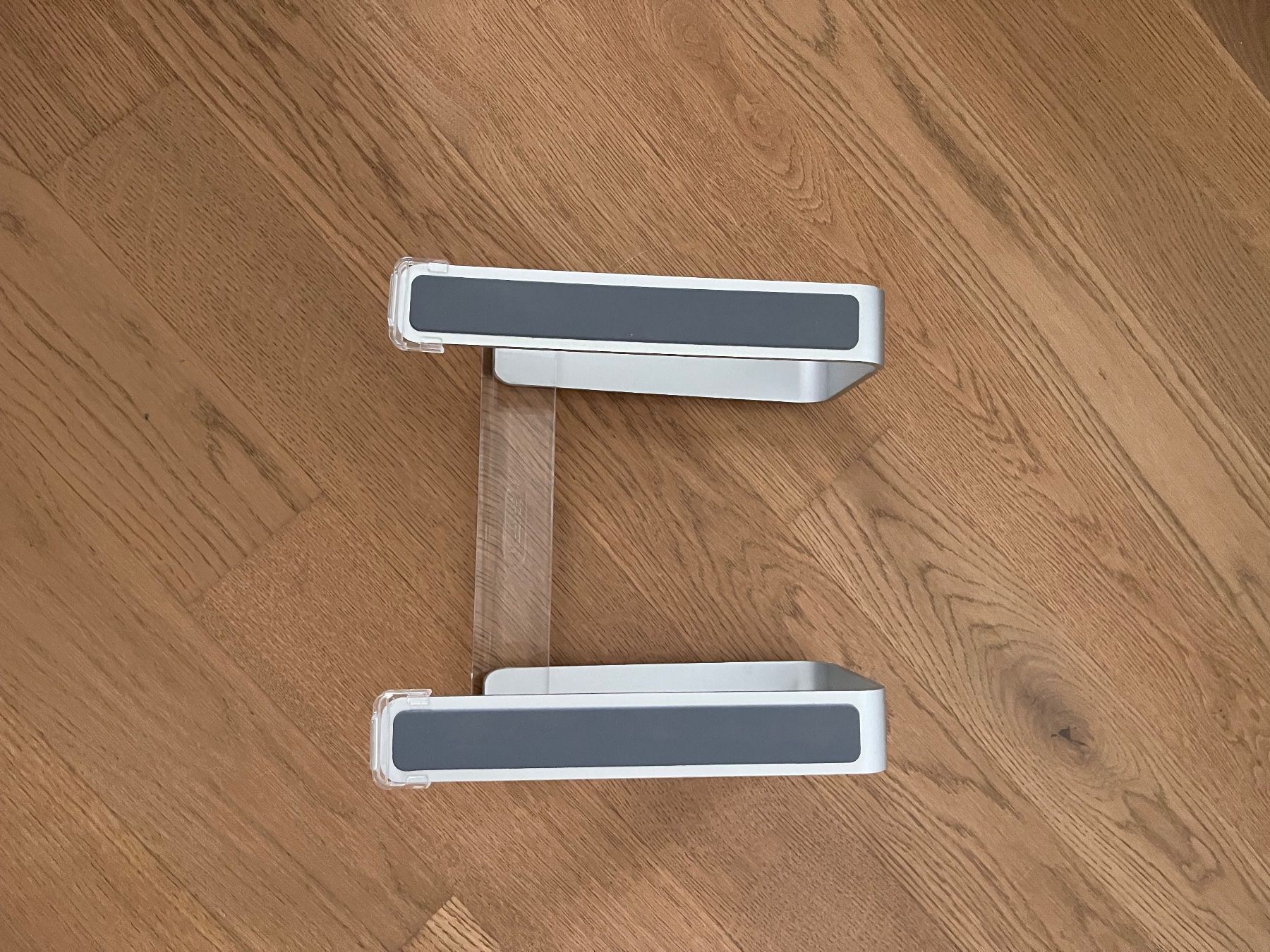 Racks & Supports: Laptopständer – Neuf (Voir description) à Wangen b. Olten par oli_f9b8 1