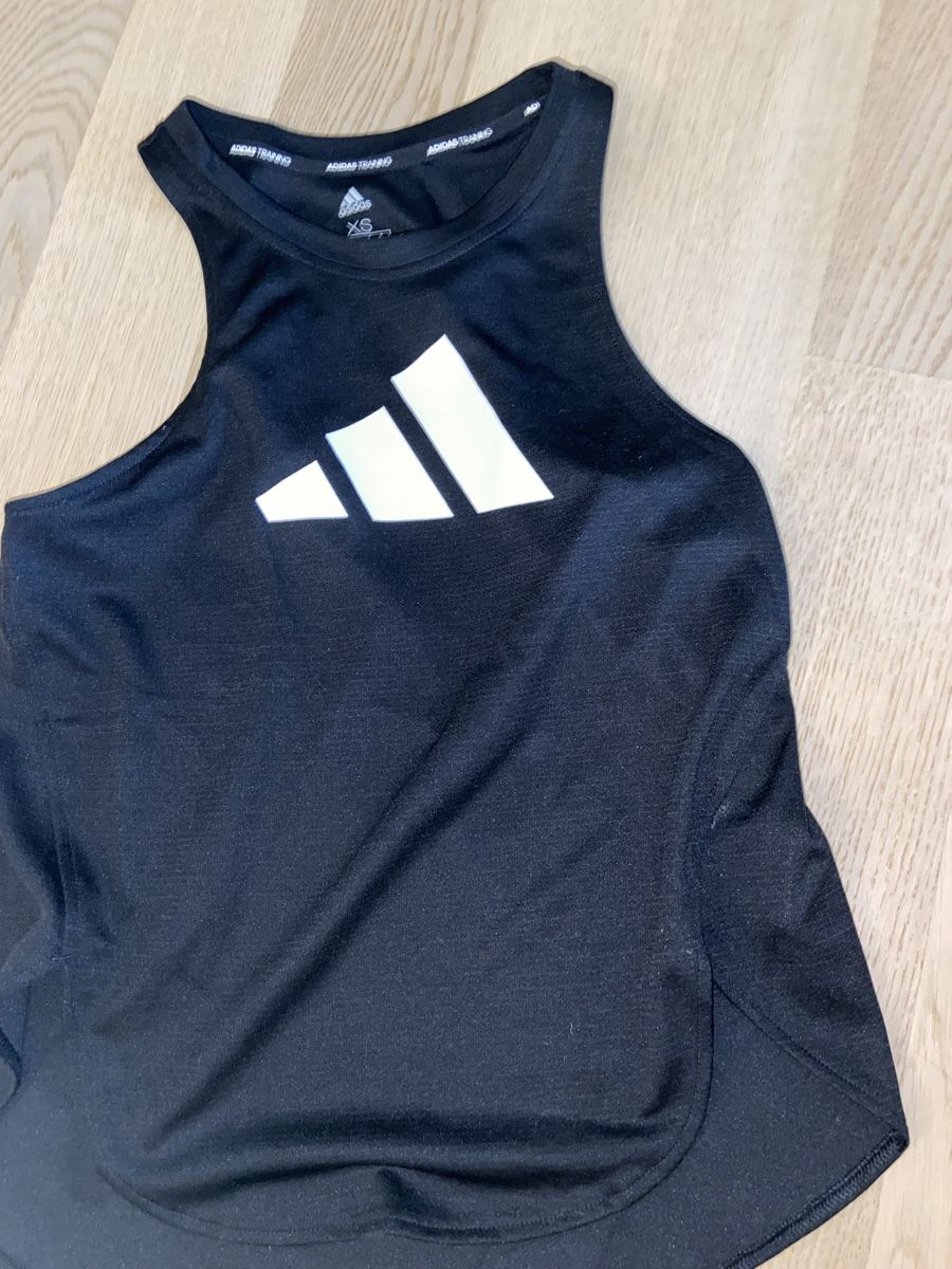 Nike Top: Sporttop  – Nuovo (secondo la descrizione) da Wabern venduto da Jul_66