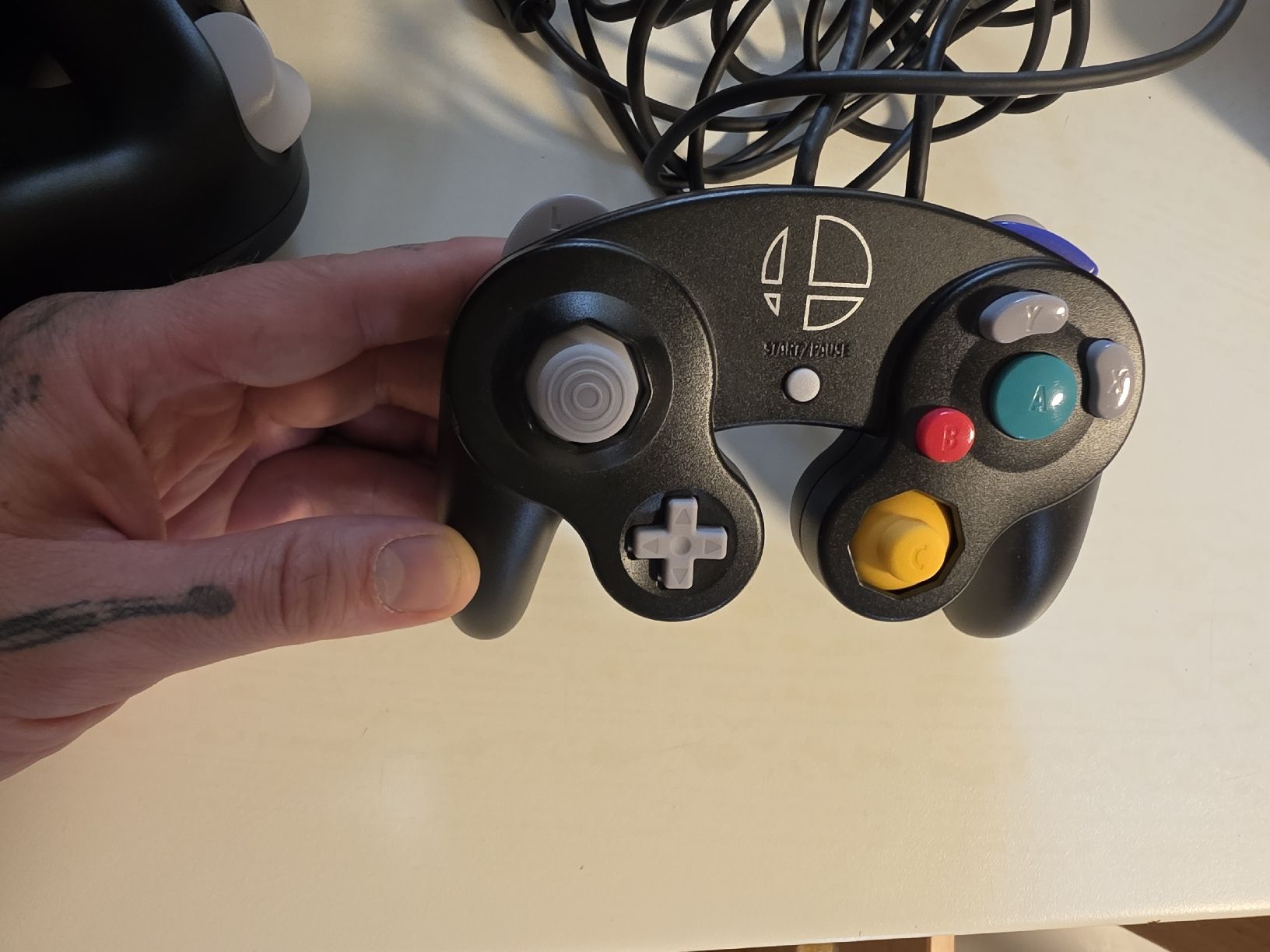 Nintendo Controller: Original Nintendo GameCube Smash Controller – pro Stück – Gebraucht aus Tafers von whereyogamesat 2