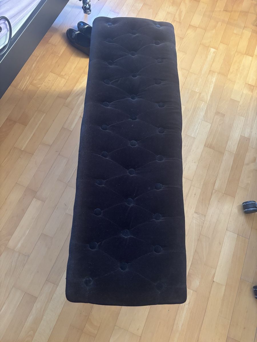 Bänke: Sitzbank Hocker schwarz – Gebraucht aus Wollerau von Loli-04 1