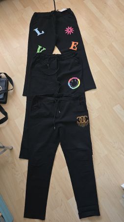 3 Damen Hosen schwarz mit Motiv 