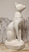 Grosse Sphinx Bastet Katze aus weisser Jade  1.3kg
