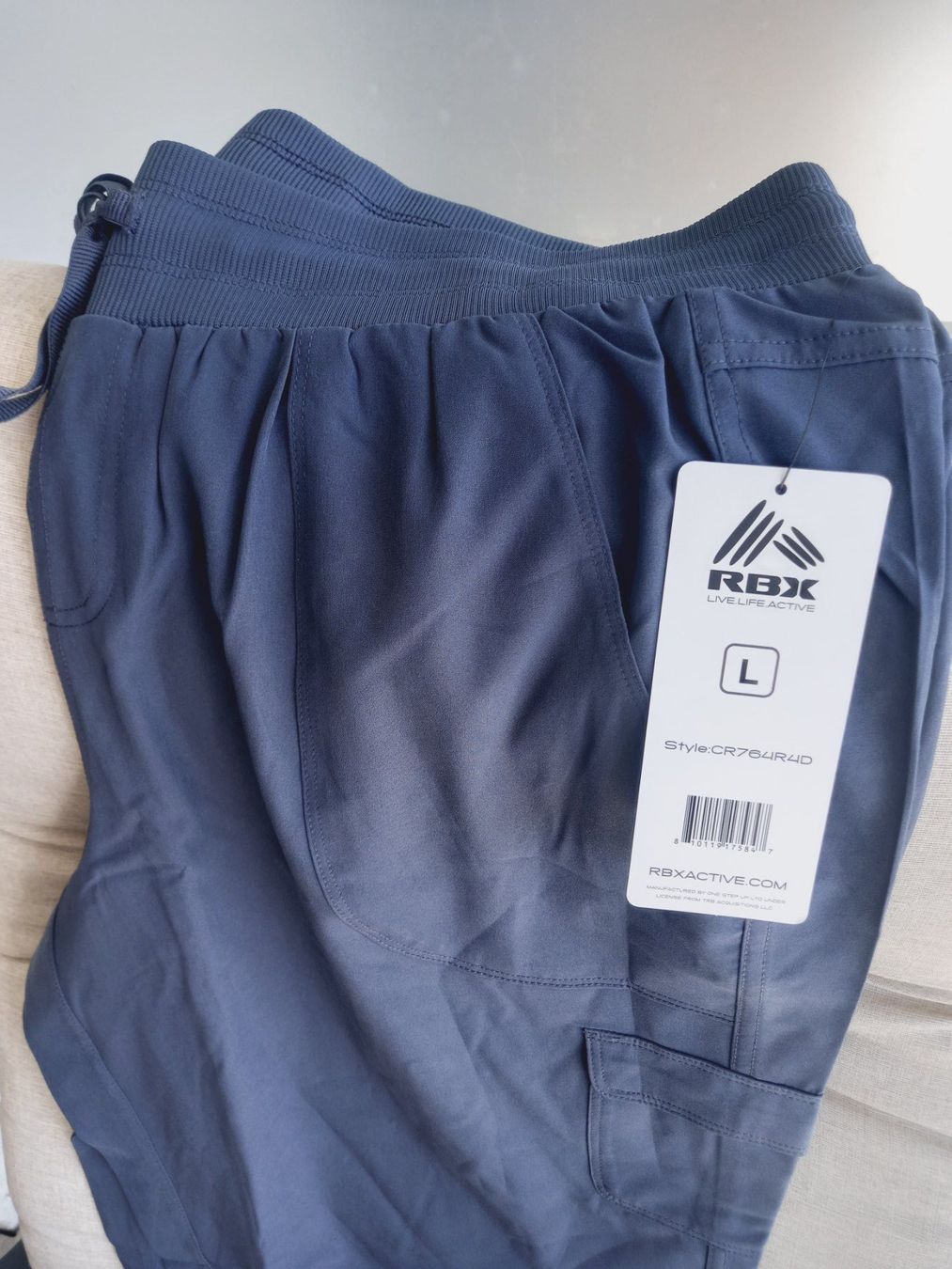 Pantalons: Cargo Capri 3/4 - RBX active – Neuf avec emballage d'origine à Romont FR par ver_s686 2