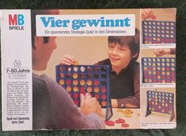 Original MB Vier gewinnt Strategiespiel klassisch