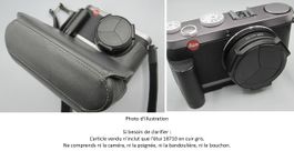 Etui caméra LEICA pour X1/X2, cuir gris. Réf. 18710