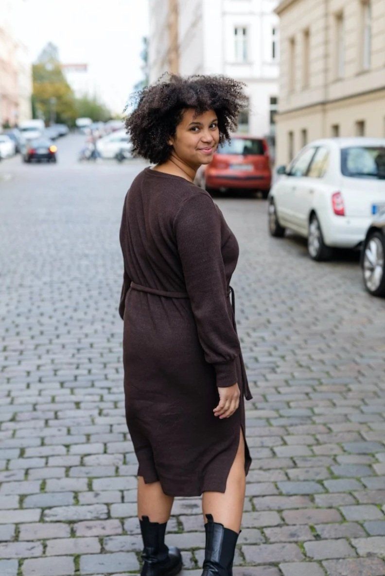 Vestiti: Damen Strickkleid abricot coco, Grösse S, neu – Nuovo e nell'imballaggio originale da Belp venduto da sfanny88 1