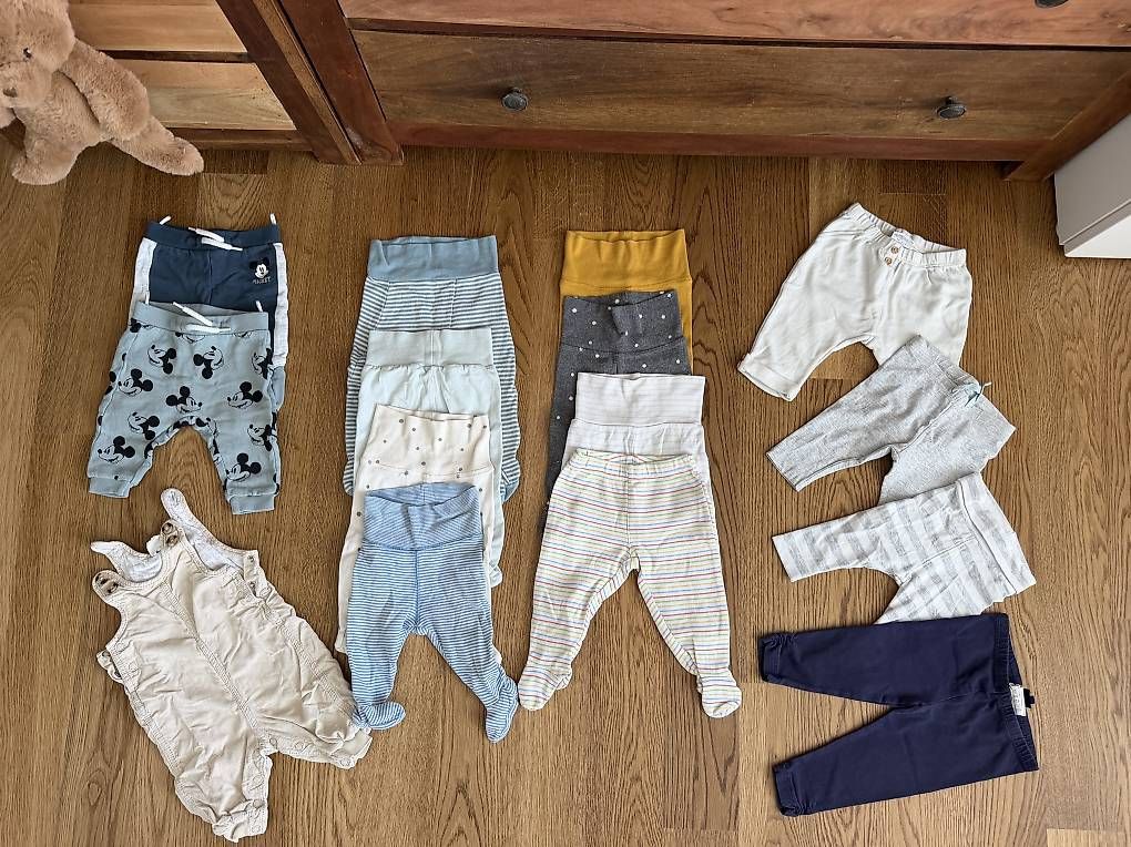 Lotti di vestiti: Grosses Babykleider-Paket Gr. 50 - 62 – Usato da Zürich venduto da leticia06 3