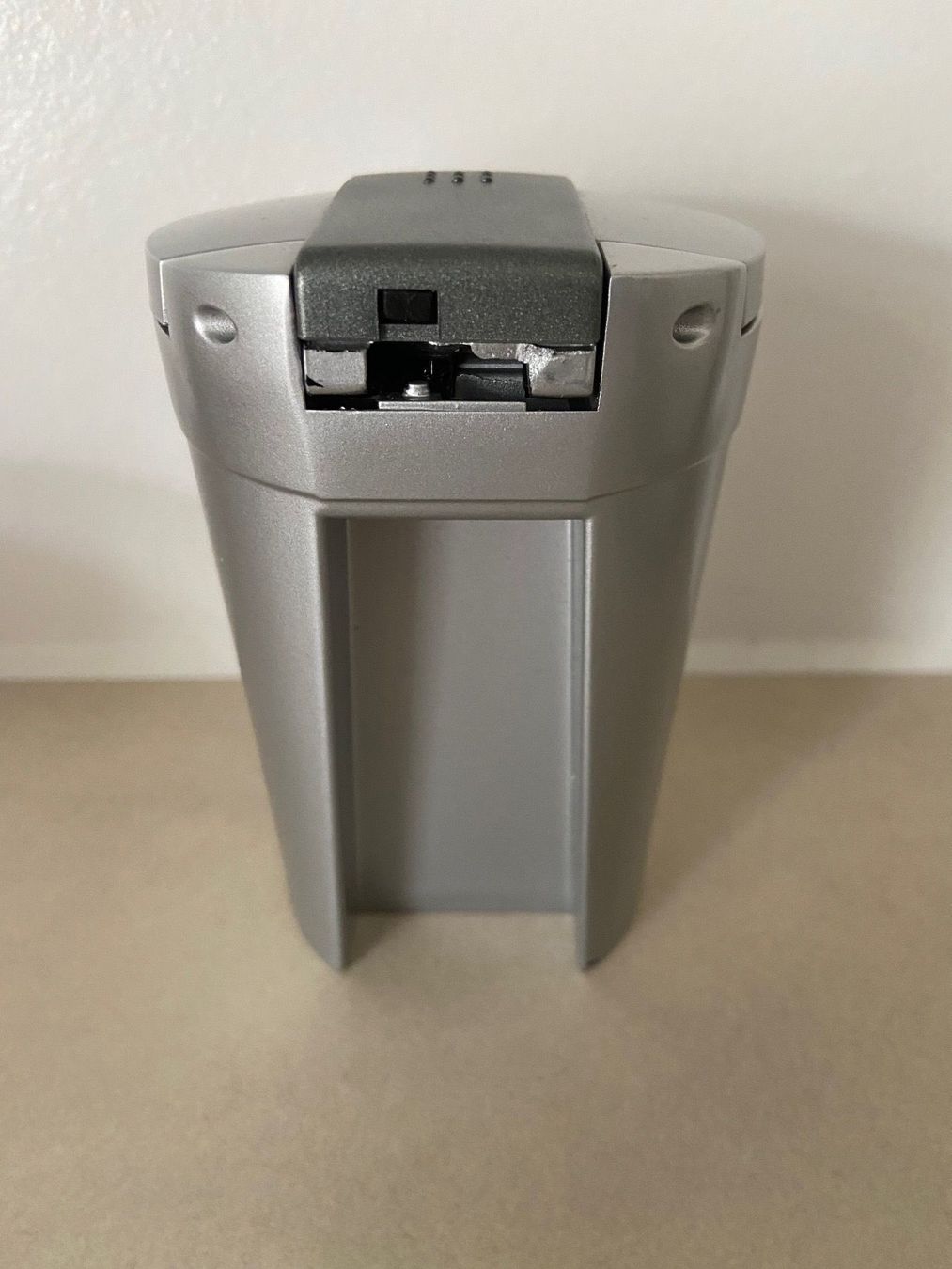 Portacenere: Auto Aschenbecher Nissan – Nuovo (secondo la descrizione) da Muttenz venduto da bargain_hunter 3