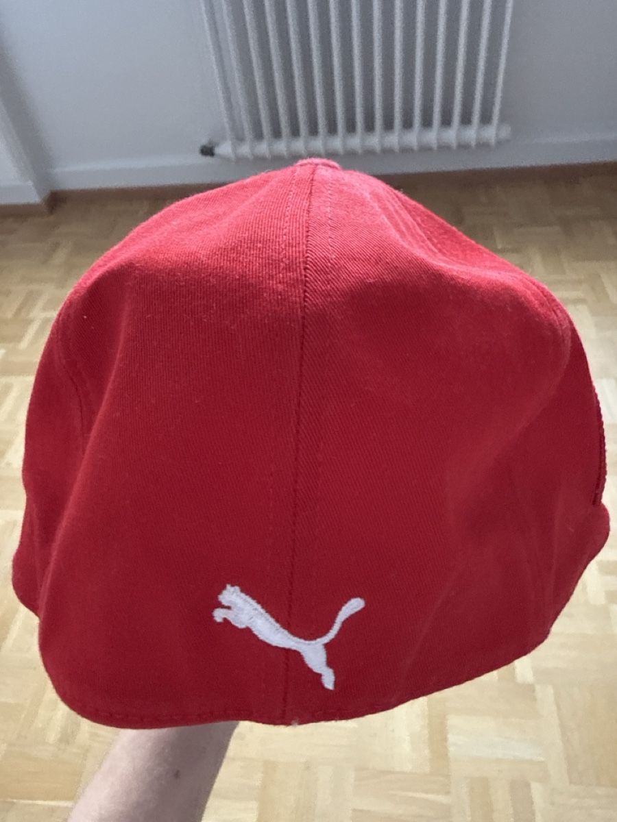 Puma Copricapi, berretti & cappellini: Ferrari F1 Hat – Usato da Lausanne venduto da hoo_5m7y 2