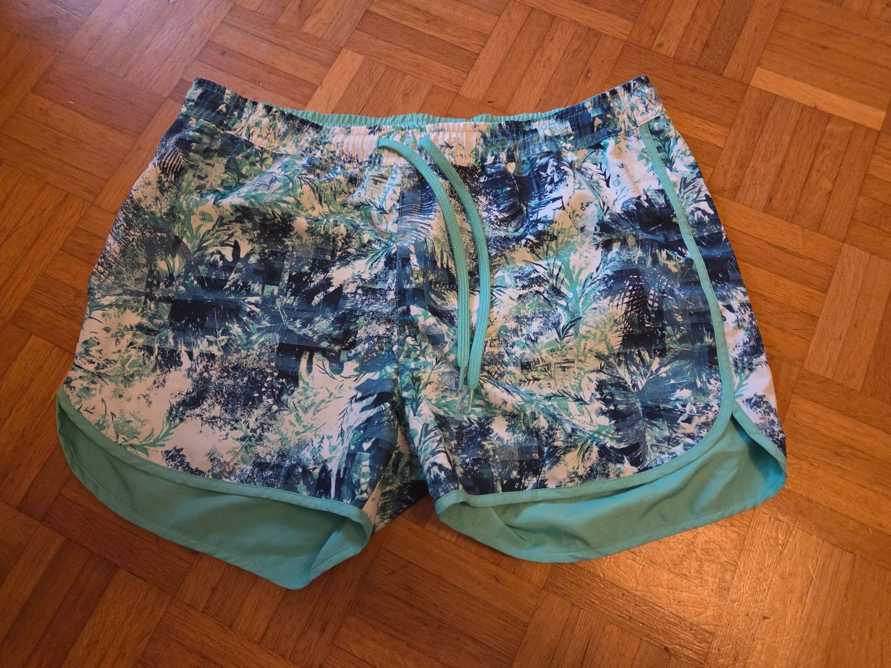 Lotti di vestiti: Kleiderpacket Gr. 40 – Usato da Basel venduto da grandfamily 2