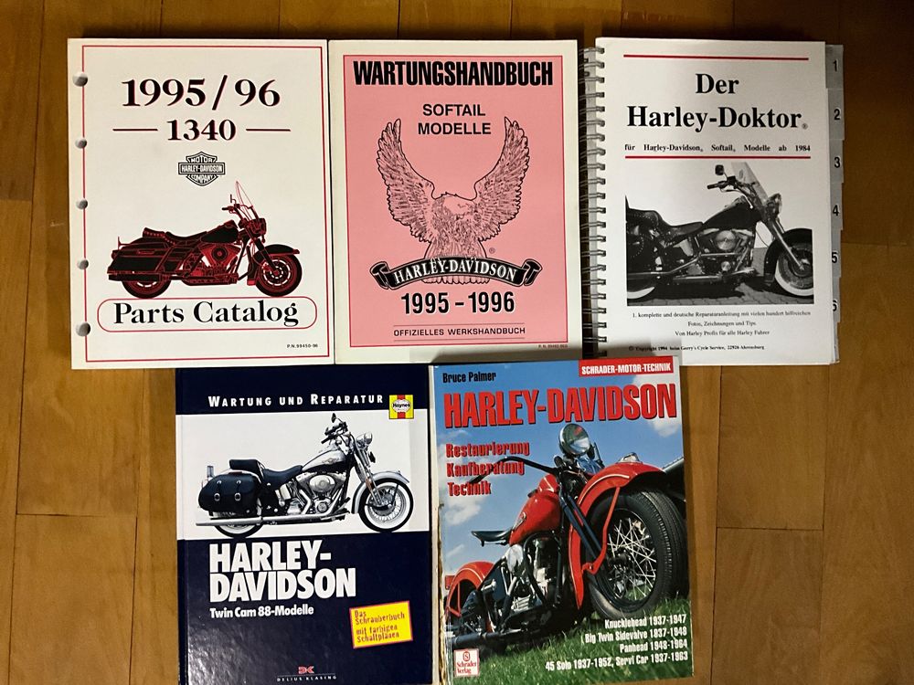 Harley-Davidson Bücherpaket Wartung Ersatzteilkatalog usw. | Kaufen auf ...