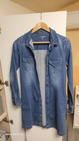 Robe en jean C&A The Denim taille 34 bleu