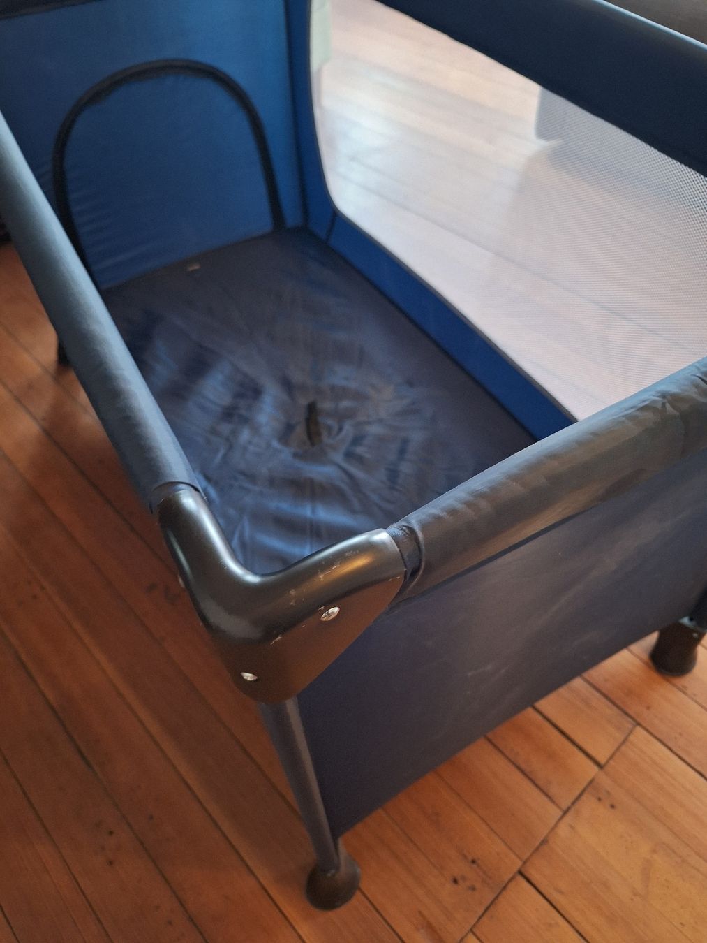Box & Barriere di sicurezza: Travel Cot - Dream 'N Play Plus – Usato da Volketswil venduto da LisaSch1 5