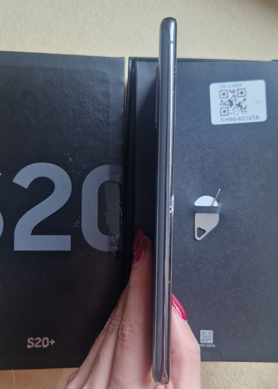 Samsung Telefoni cellulari / Smartphones: Samsung Galaxy S20+ – Difettoso da Niederuzwil venduto da kekse 7