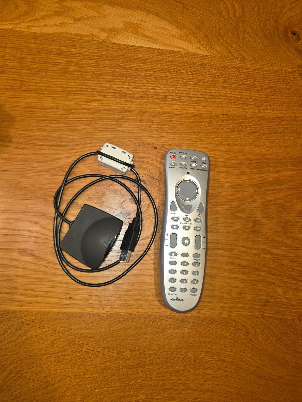 Fernbedienungen: Fernbedienung InterVideo IVI-1020 – Gebraucht aus Thundorf von 2fast4you07 5