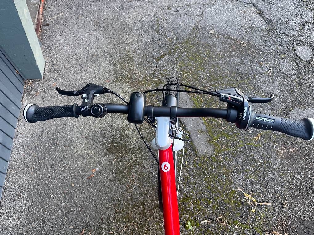 Woom Velos: Woom Bike 6 Rot – Gebraucht aus Basel von simmisto 2