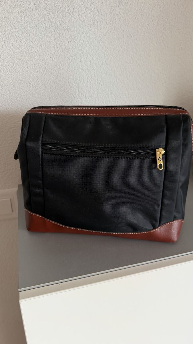 Samsonite Borse: Kulturbeutel Samsonite schwarz  – Usato da Sursee venduto da nst_czk2 1