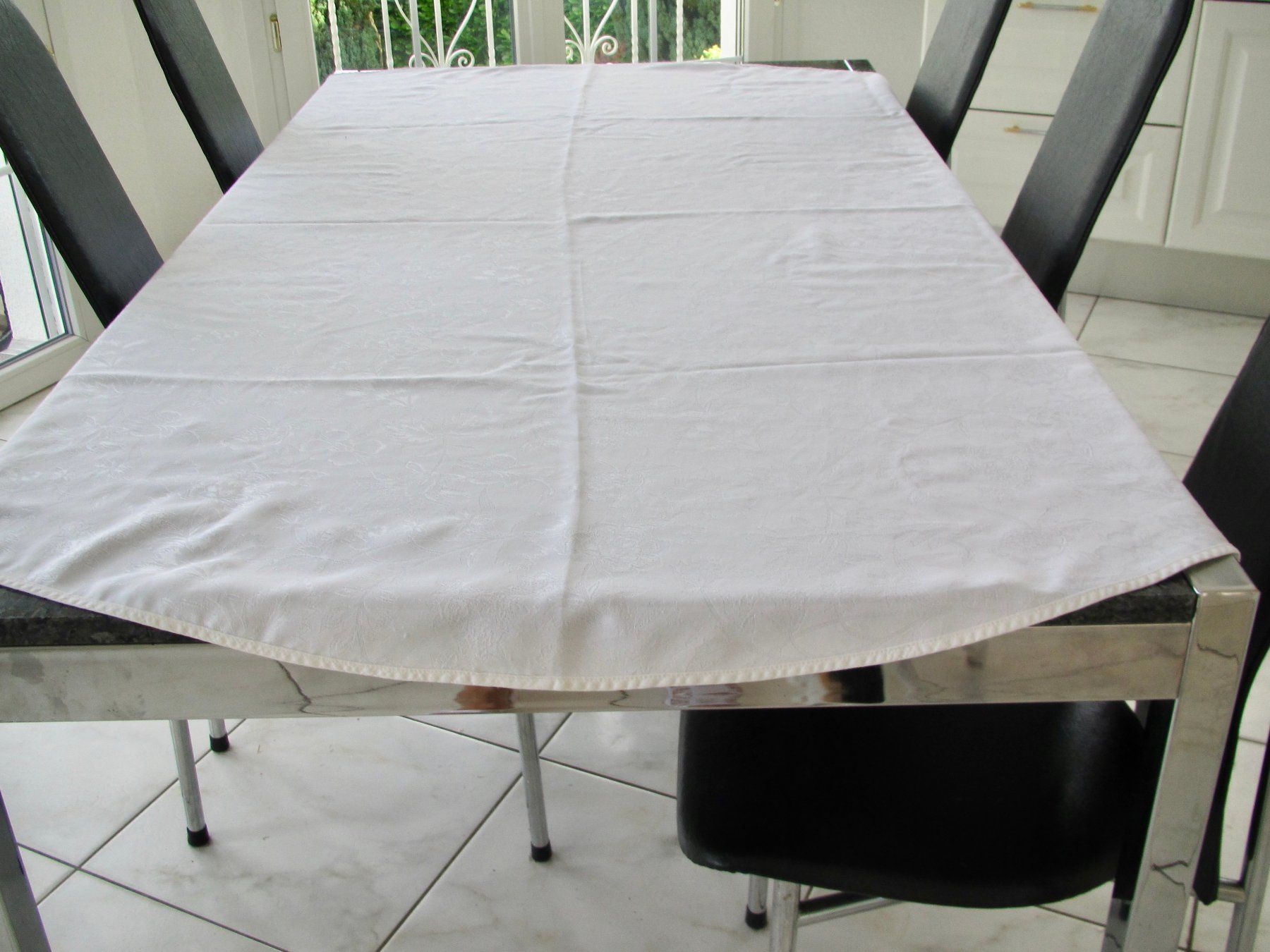 Altra biancheria da tavola: NAPPE OVALE DAMASSEE NEUVE – Nuovo (secondo la descrizione) da Murten venduto da Selliot 1