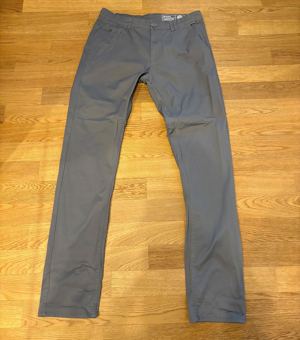 Pantaloni: Graue Stoffhose – Usato da Olten venduto da mar_dg8p