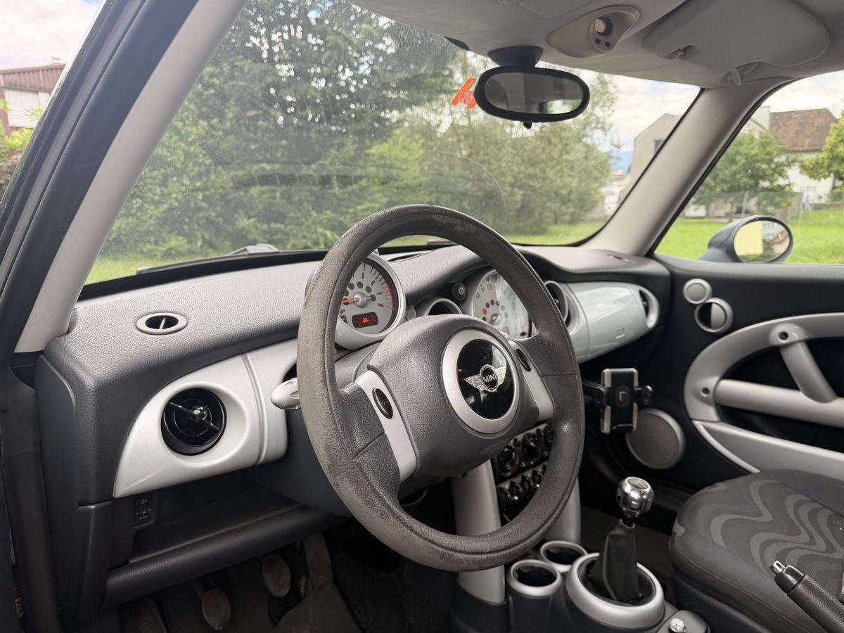 Mini Automobili: Mini One 1.6 / ab MFK  – Usato da Altstätten SG venduto da Bb1700 7