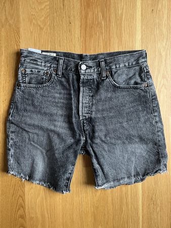 Levi‘s - Jeansshorts 501 93 W32