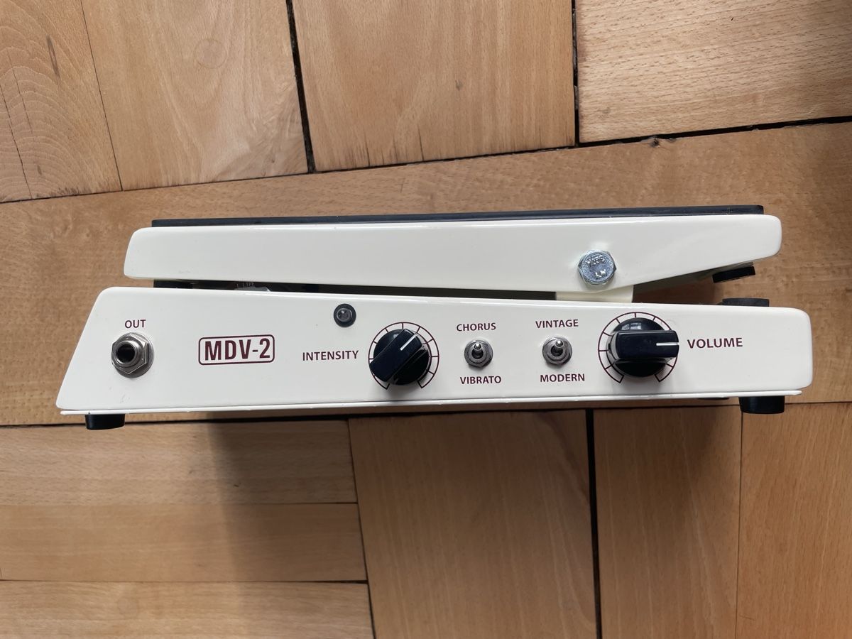 Strumenti musicali: Fulltone Déja Vibe MDV-2 – Usato da zürich venduto da simonritchie 4