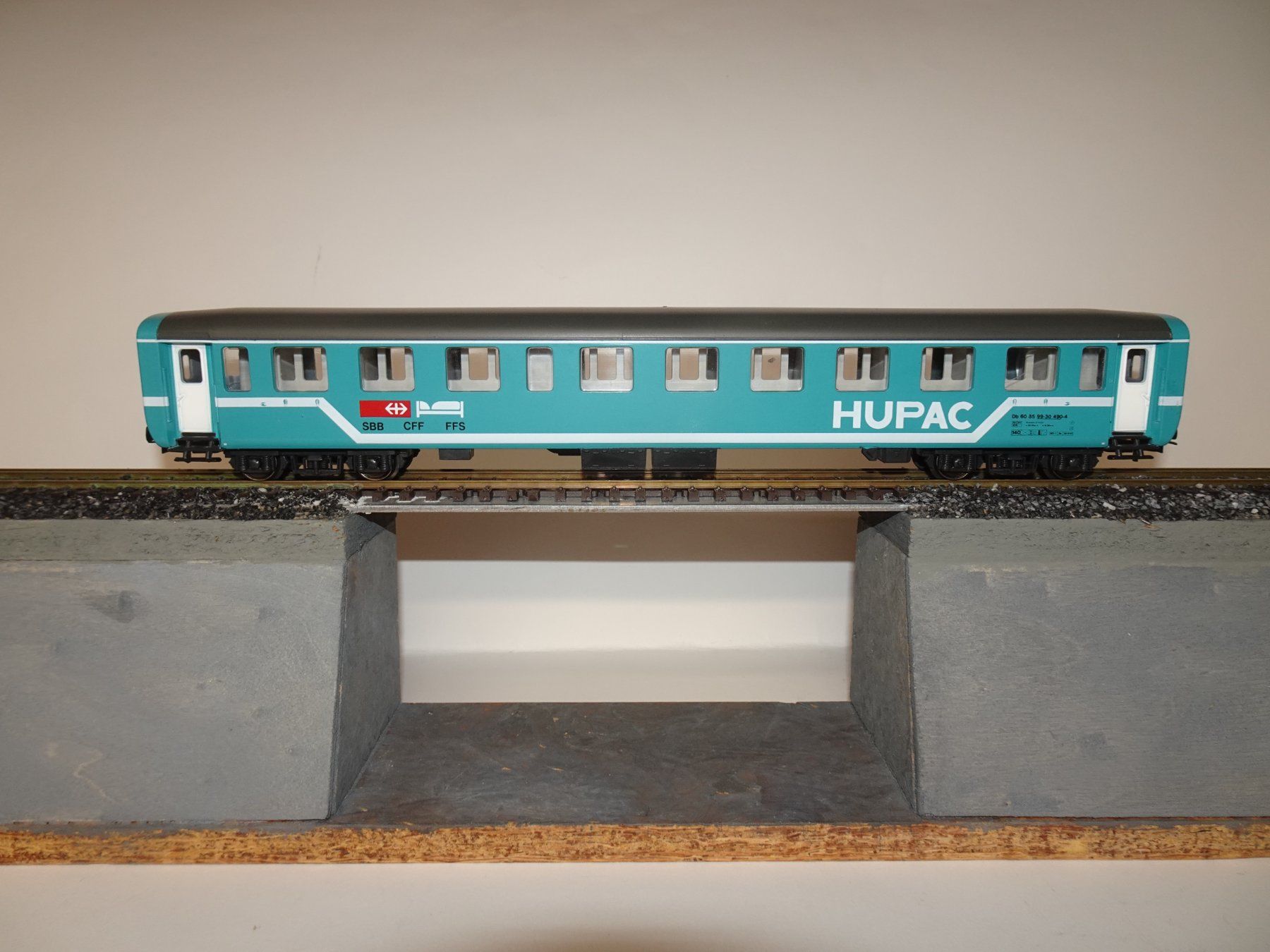 Lima Trains électriques: LIMA SBB Db HUPAC  30 490-4  H0 DC – D'occasion à Hinwil par Berling0 1