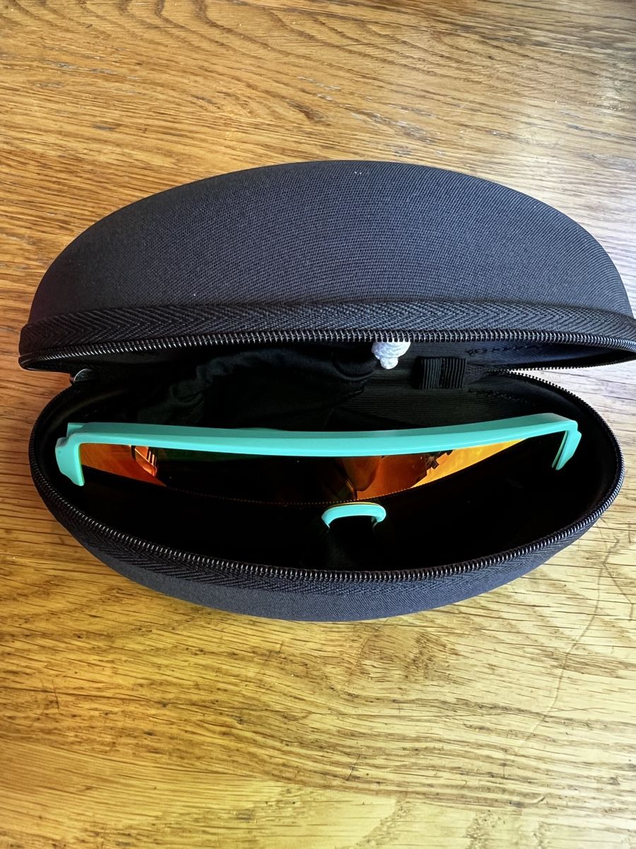 Oakley Occhiali & Lenti: NEU! Oakley Corridor Sonnenbrille Matte Celeste / Prizm Ruby – Nuovo e nell'imballaggio originale da Schlieren venduto da RoutlyLuxury 2
