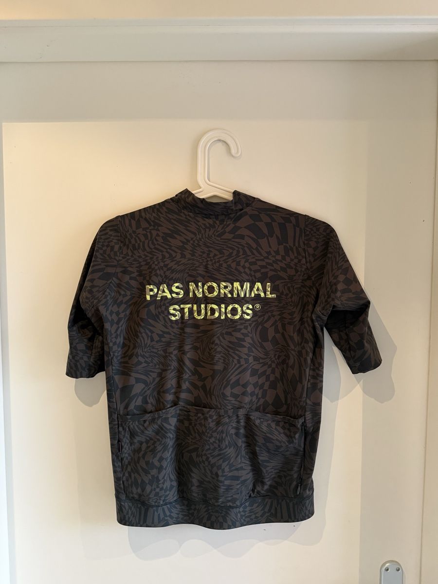 Pas Normal Studios Canottiere & Pantaloni: Pas Normal Studios essential médium  – Usato da Sugiez venduto da Rulio_xx 1