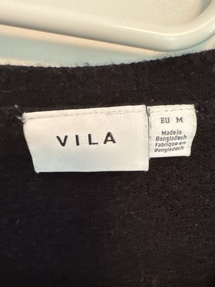 Vila Giacche: Vila Strickjacke Schwarz Gr. M – Nuovo (secondo la descrizione) da Thun venduto da Vans_98 1