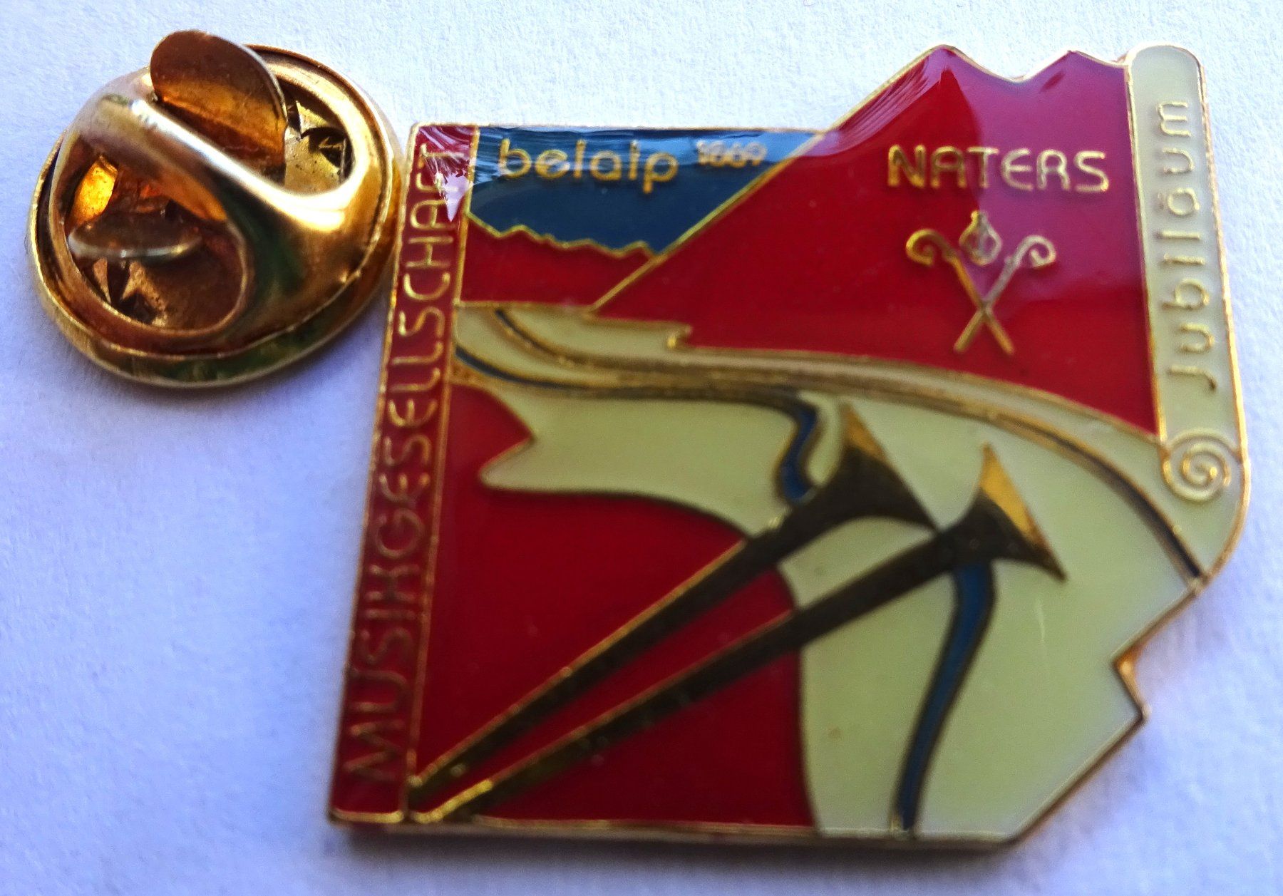 Placchette & Badge: Pin Naters belop  Musikgesellschaft – Usato da Utzenstorf venduto da BUtter81