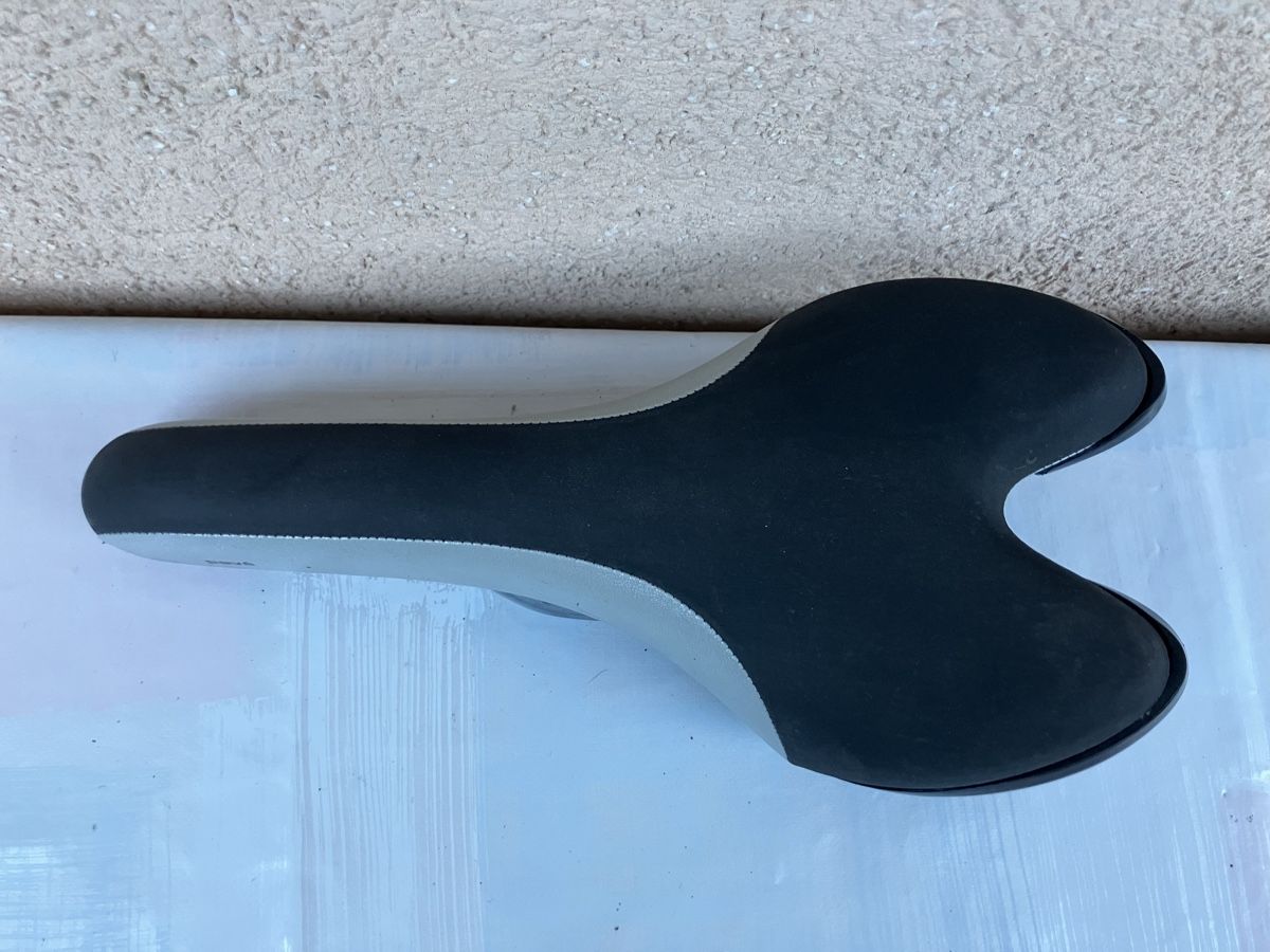 Fizik Pezzi di ricambio: Rennvelosattel Fizik Pavé – Usato da Trimbach venduto da cendira 1