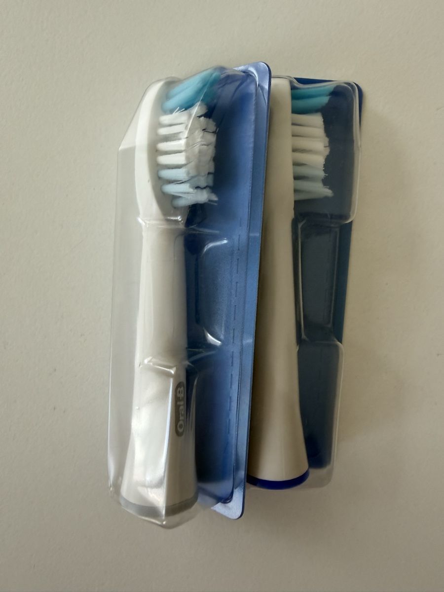 Oral B Cura dei denti: 2 st. Oral-B Aufsteckbürsten Pulsonic.  – Nuovo (secondo la descrizione) da Winterthur venduto da tat_ky5h 1