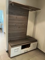 Praktische Garderobe inkl. Schuhbank mit Stauraum