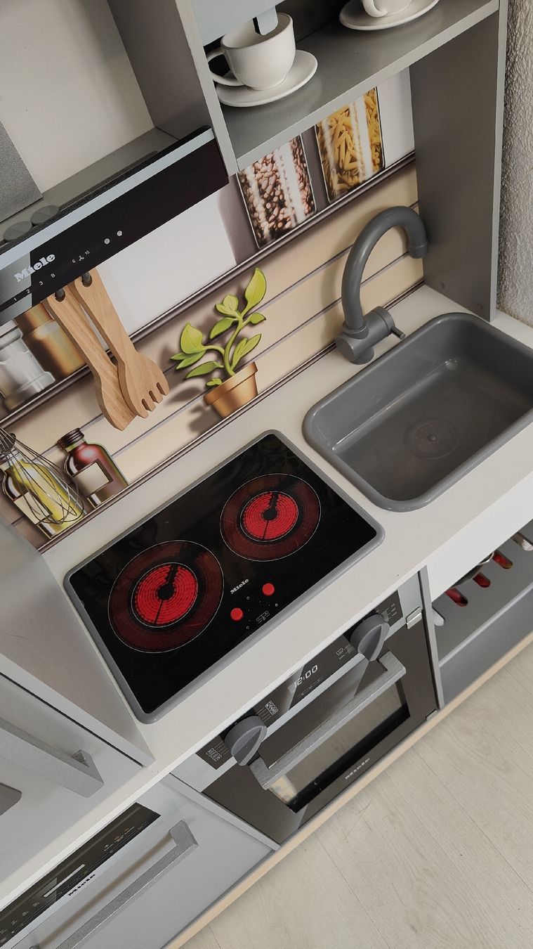 Giocattoli: Kinderküche Miele – Usato da Adliswil venduto da ver_z2tg 2