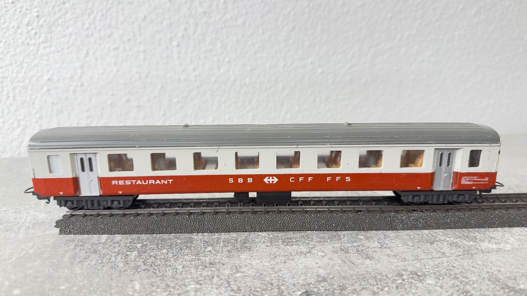 Lima Modellini di ferrovie: Lima SBB Speisewagen H0 / DC – Usato da Windlach venduto da Kelebra 3