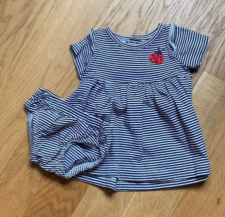 Kleid 52