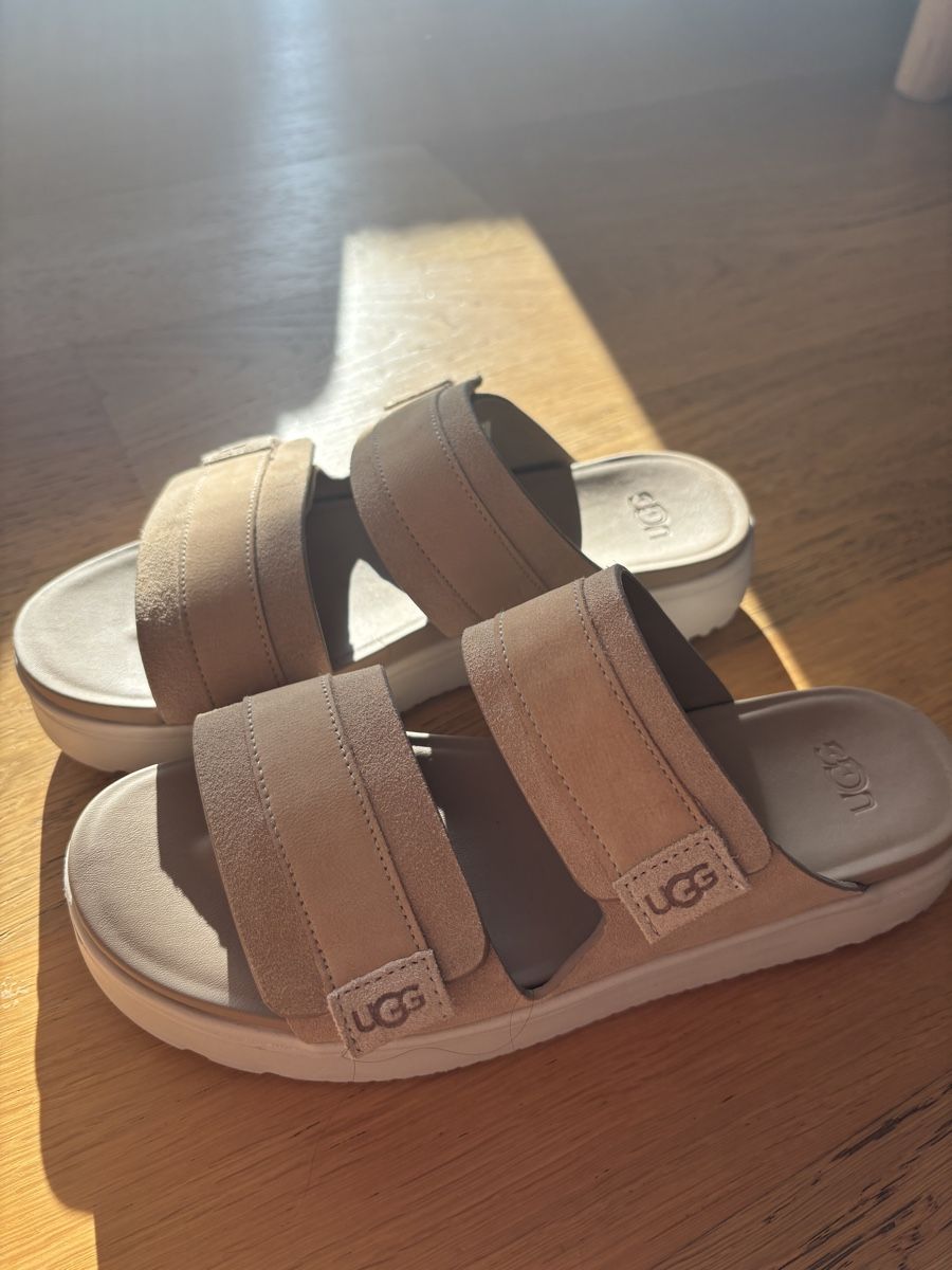 Ugg Scarpe da donna: UGG Leder Sandale 38 – Nuovo (secondo la descrizione) da Zürich venduto da mary_5ln5
