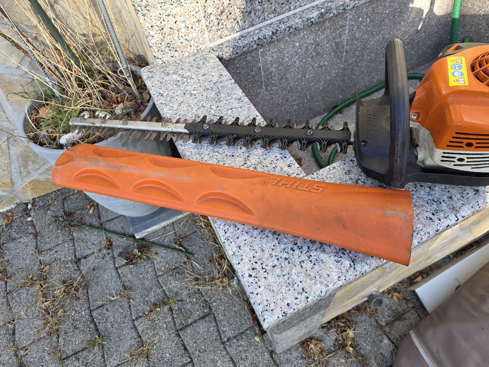 Stihl Toutes les machines: Heckenschere Stihl HS81R  – D'occasion à Tagelswangen par Axel_36 3