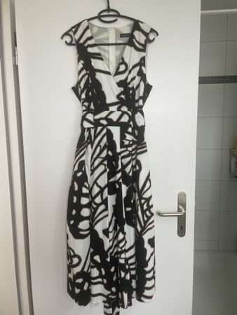 Marc Cain Kleid Grösse 40 (N4)