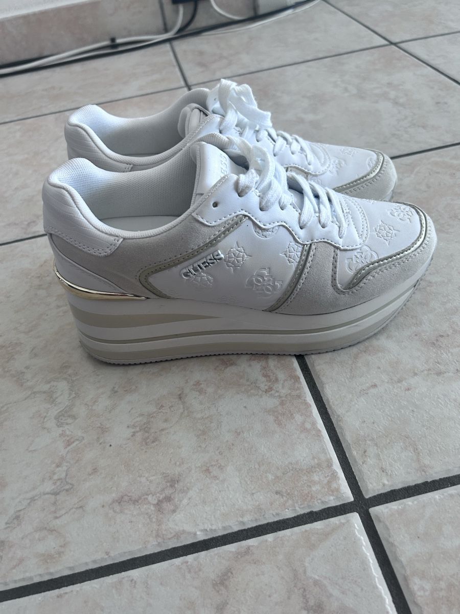 Guess Damenschuhe: Scarpe Guess gr38 – Gebraucht aus Cugnasco von sd1520 2