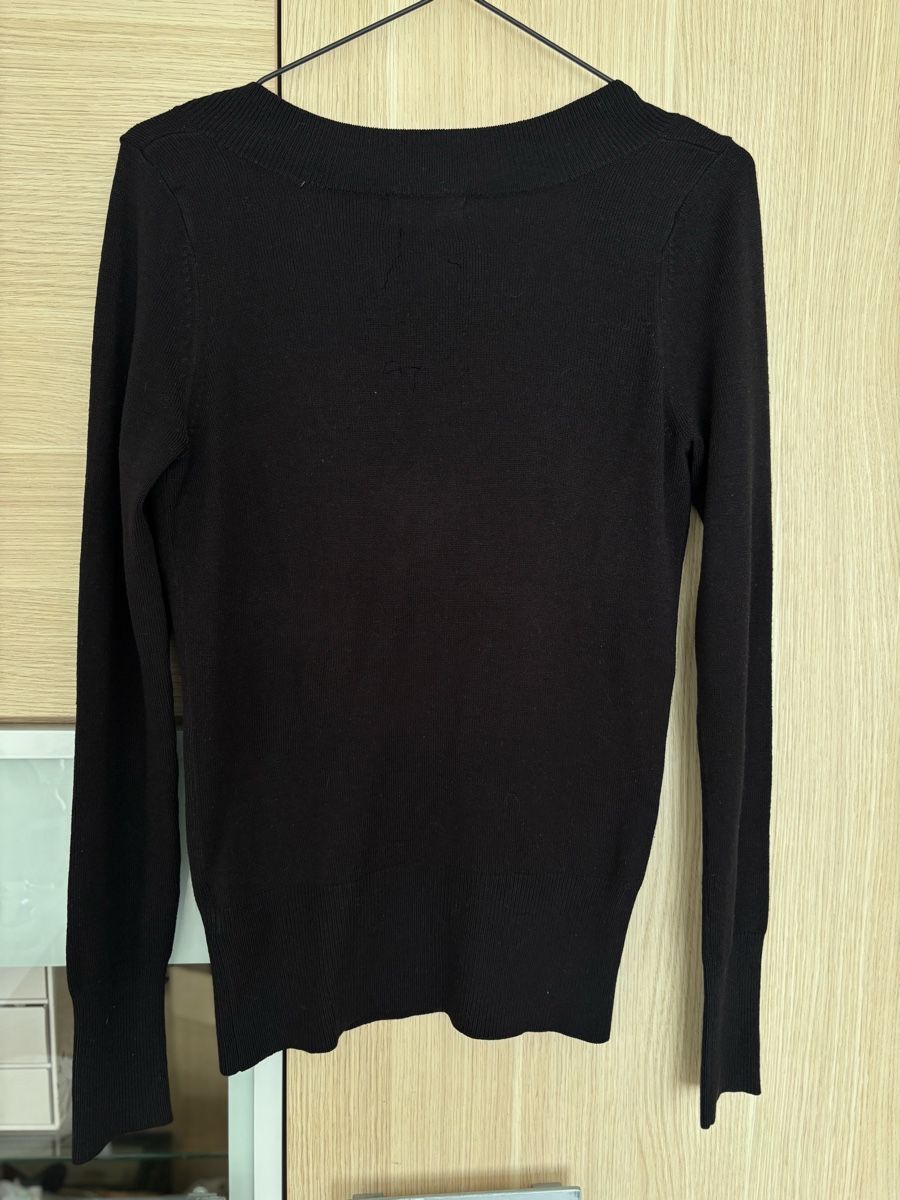 Esprit Maglioni & Felpe: Damen Pullover edc schwarz V-Ausschnitt Grösse XS – Usato da Basel venduto da DressDrop 5