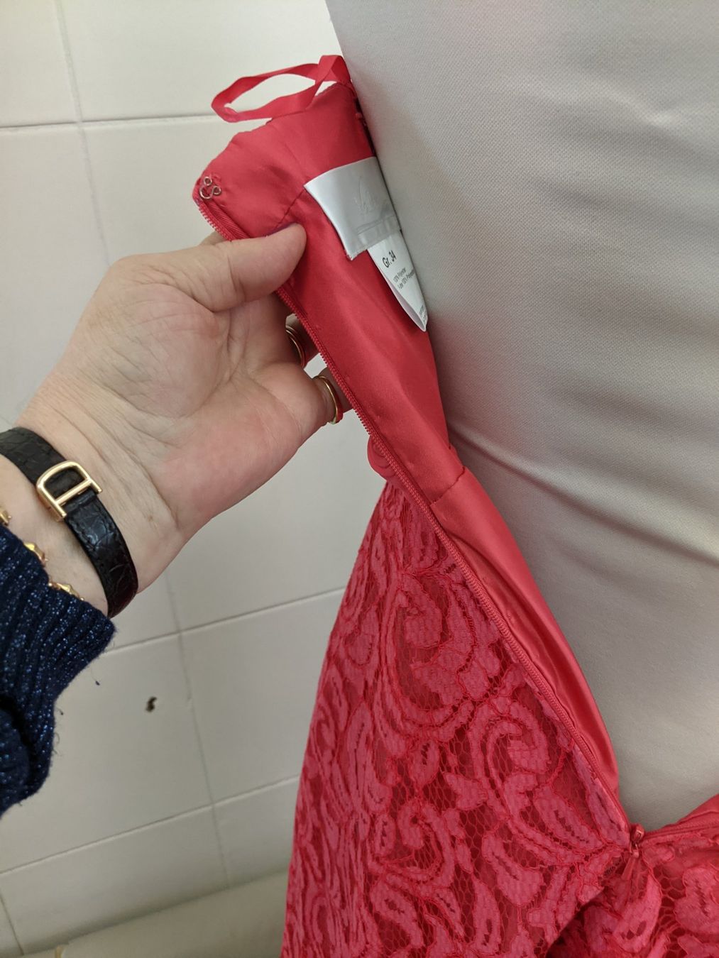 Vestiti: Traumkleid! GR 34 – Nuovo e nell'imballaggio originale da Langnau am Albis venduto da Judithsebi 6