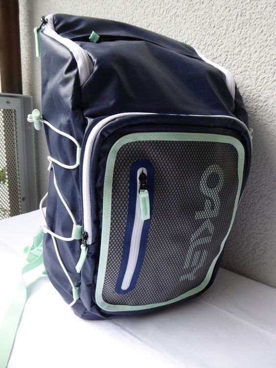 Oakley 90`S Square 28L Backpack Rucksack mit Laptopfach Kaufen auf